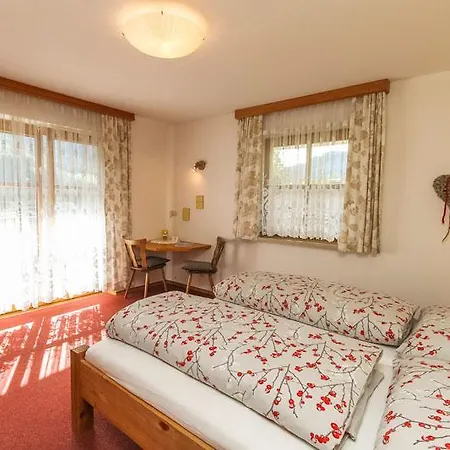 Haus Edelweiss 3* Unken