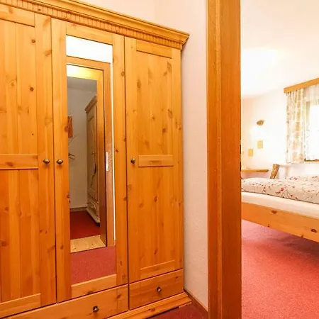 Haus Edelweiss 3*